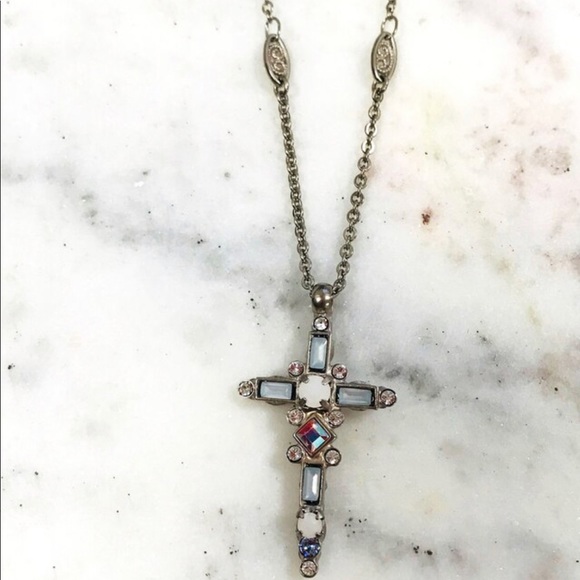 Sorrelli Glacier Blue Crystal Cross Necklace with antique silver finish - Picture 4 of 12